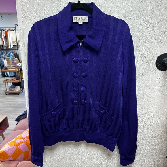 Vintage St John Collection by Marie Gray purple crest cardigan - Picture 2 of 9